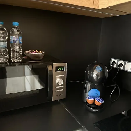 Silver Paradise Sófia