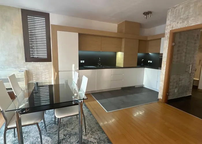 Silver Paradise Apartment